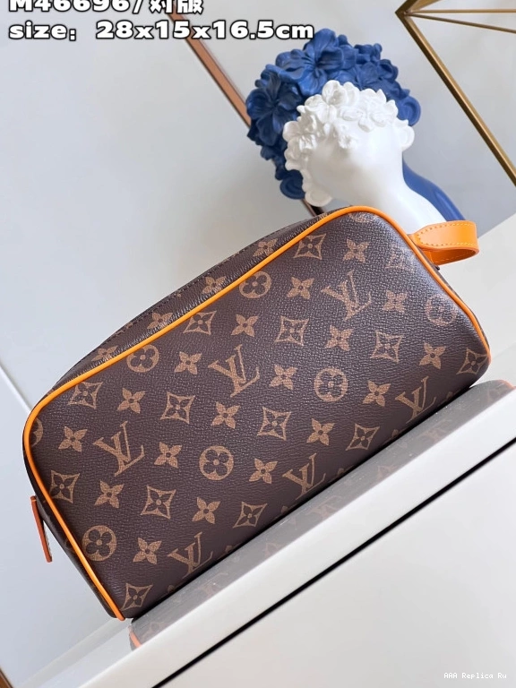 AAA Replica Ru POUCH DOPP VUITTON KIT TOILET LOUIS 0722